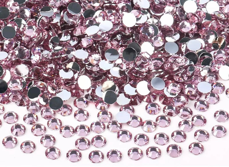 Silverback Resin Rhinestones (5 MM)