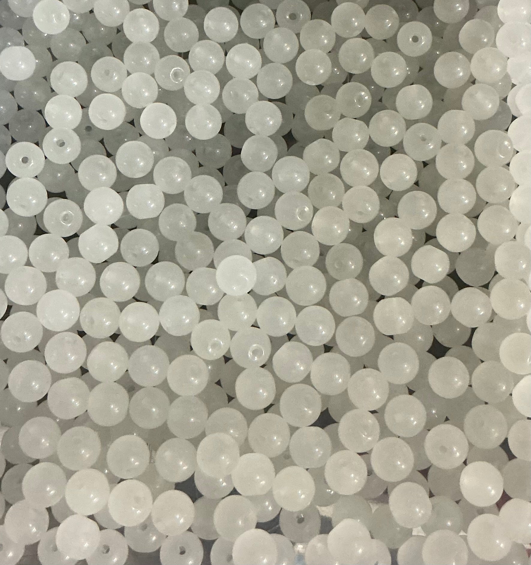 Cloudy white(8MM)