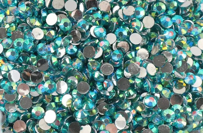 Silverback Resin Rhinestones (5 MM)