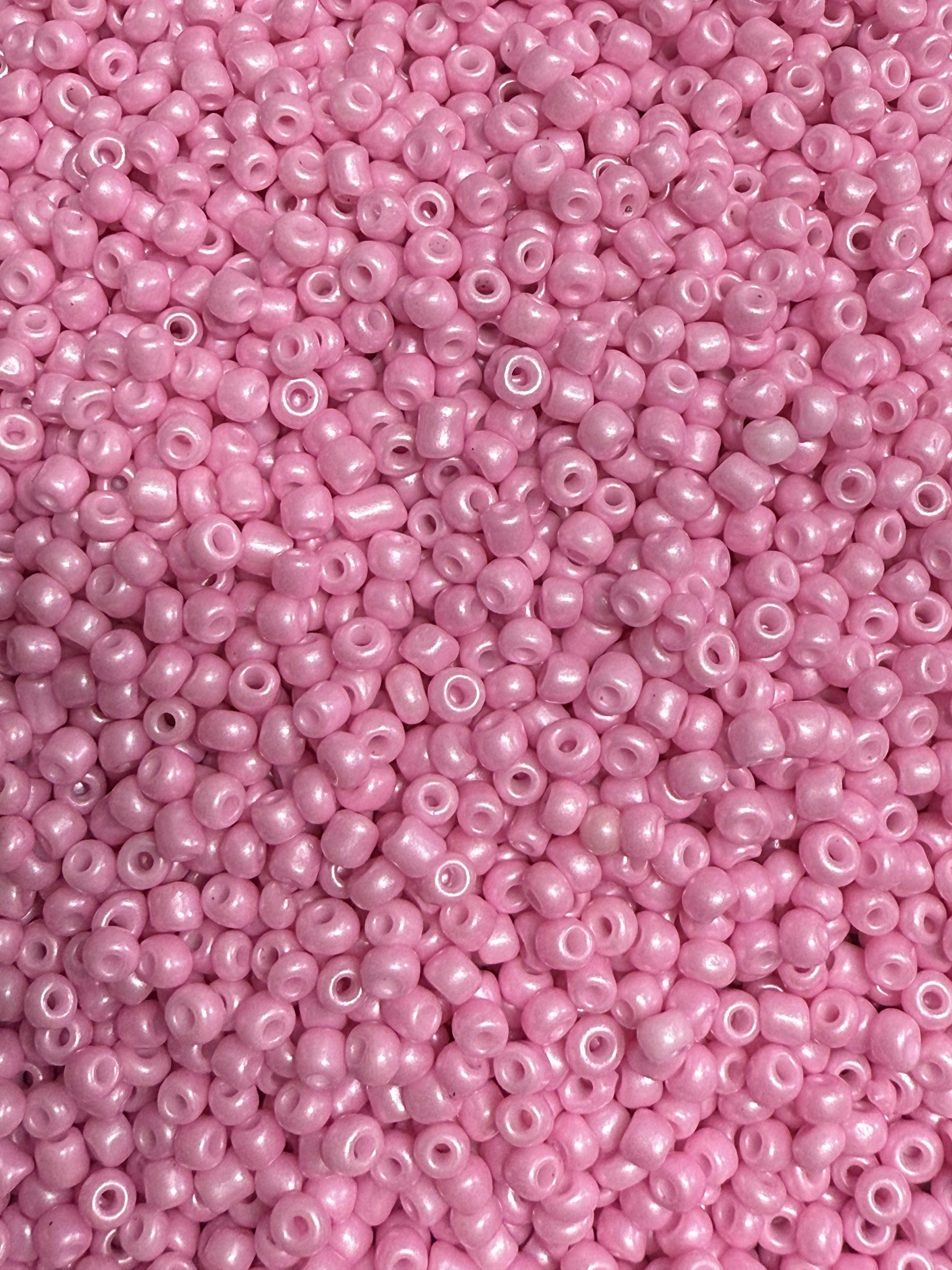 Barbie Pink (8/0)